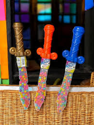 CONFEITO COLORIDO BRINQ. ESPADA PIRATA